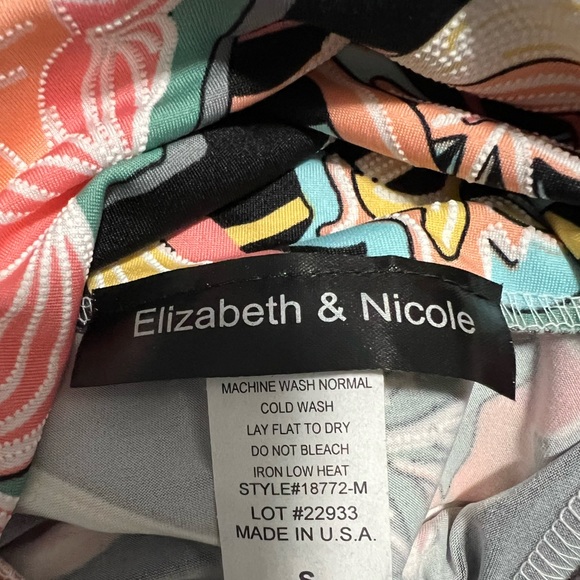 Multi colored skirt. Brand is Elizabeth & Nicole. Size is S - Picture 2 of 2